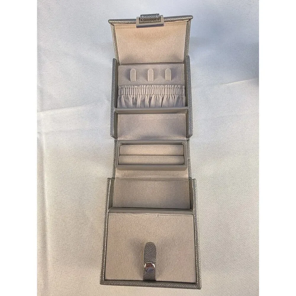 Wolf The Heritage Small Foldout Jewelry Box/Purse For Traveling Vacation NIB
